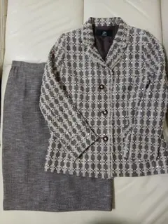 Item thumbnail for item e07af8c3-60ea-4acc-85f4-4df3cad05c60