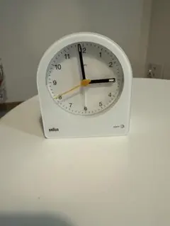 【美品】BRAUN 置き時計　ホワイト