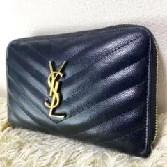 【極美品・箱付き】サンローラン　二つ折り財布　カサンドラ　黒　キャビアスキン 美品】サンローラン 折財布 カサンドラ キャビアスキン 黒