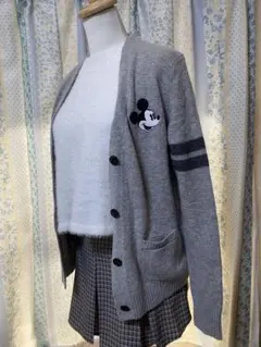 UNIQLO♥︎Disneyコラボ♥︎ミッキーマウス ボタン付きカーディガン グレー