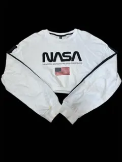 NASA ロゴ入り ホワイト クロップドトップ
