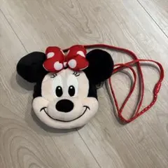 ミニーマウス顔型ポーチ ディズニーランド