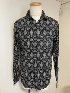 ZARA 柄長袖シャツ