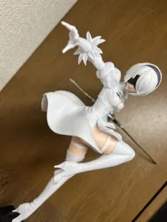NieR:Automata 2B ヨルハ二号B型 フィギュア 白　絶版のサムネイル