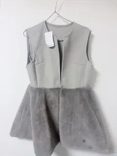 グレー ファー混合 ノースリーブベスト