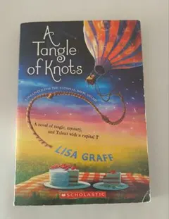 児童書 A Tangle of Knots by Lisa Graff