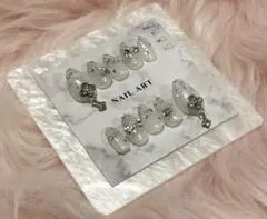 ちゅるんネイルチップ 白色 韓国ニュアンス ワンホン フレンチガーリー