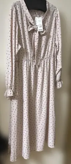 新品タグ付　ノアンヌ　noannu 大きいサイズ3Lリボン付ハート柄ワンピース