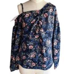新品 花柄 ワンショルダー 長袖 ブラウス　EMODAのサムネイル
