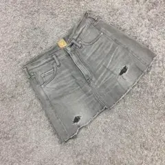 MUSE ミューズ✨デニムミニスカート✨ダメージ加工✨グレー(38)のサムネイル
