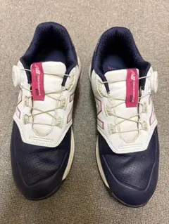 ゴルフシューズ　23cm New Balanceのサムネイル