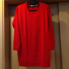 ニコアンド　赤色　長袖 ニット