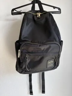 レガートラルゴブラックナイロンバックパック