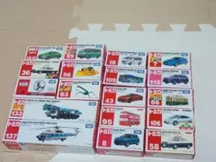 【レア】トミカ 株主優待品 タカラトミー 8箱 ＋@ セット販売 レア】トミカ 株主優待品 タカラトミー 8箱 ＋@ セット販売 - メルカリ