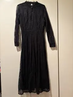 レースのロングワンピース