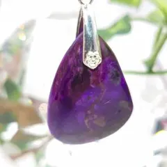 天然石❁︎スギライトのペンダントトップ