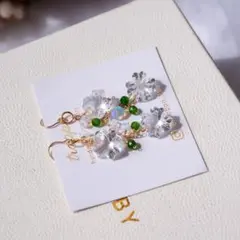 14kgf水晶四つ葉ピアス/イヤリング