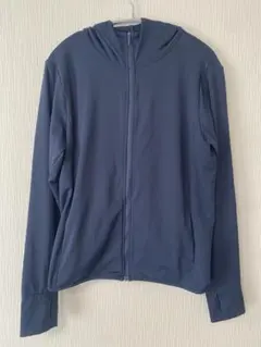 UNIQLO ユニクロ エアリズムUVカットメッシュパーカ　ネイビー　Lサイズ
