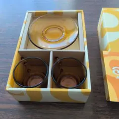 アデリア　カップ・ソーサー 2組セット