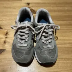 Item thumbnail for item 52f6f440-33cd-4c7b-ad7c-62b4f9582bcb