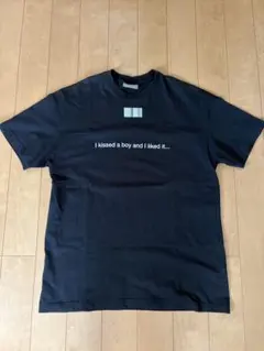 VTMNTS I kissed a boy バーコード Tシャツ ブラックのサムネイル