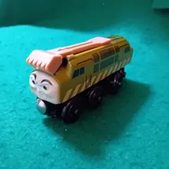 トーマス 木製レール　ディーゼル10