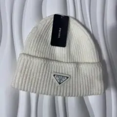 ホワイト ニット帽