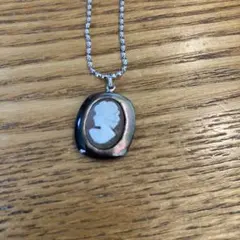 貝製　ネックレス