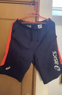 アシックスハーフパンツ　XL
