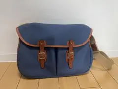 極美品 限定カラー Brady アリエルトラウト ラージ ブルー系 - メルカリ