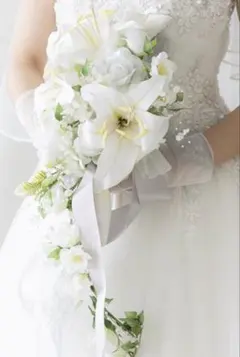 ブライダルブーケ　ブートニア　造花　ホワイト系　ウェディング