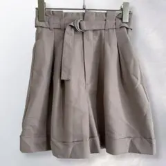 ジーユー GU タック ハーフパンツ ウエストベルト かわいい S《c766