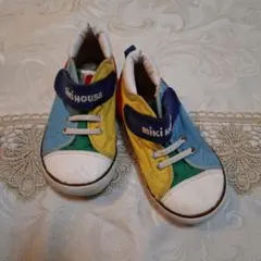 Item thumbnail for item 28c45170-a432-40e3-91a1-c1c950261186