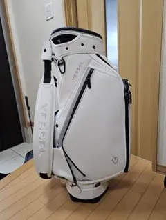 美品】ベゼル ホワイト キャディバッグ prime スタッフ 10インチ