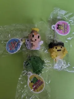 たまごっち　ドットフィギュアチャーム　３種 セット
