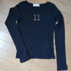 ジューシークチュー JUICY COUTURE の長袖Tシャツ ロンT Y2K