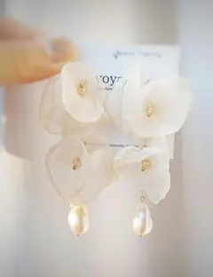 【再販】シフォン ピアス イヤリング ブライダルアイボリー ハンドメイド