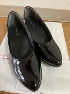 Lady worker ブラック フラットパンプス