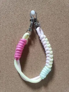 パラコードスマホストラップ