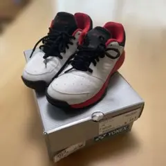YONEX テニスシューズ パワークッション105 22.5