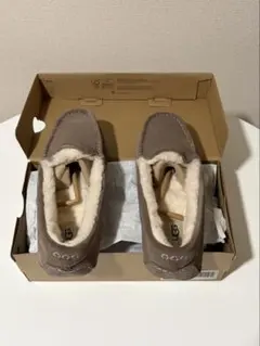 UGG Ainsley モカシン ブラウン
