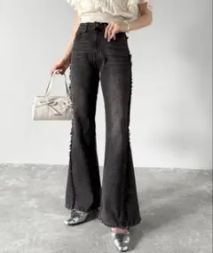 お*♡様 ヴィンテージ風デニムフレアパンツ