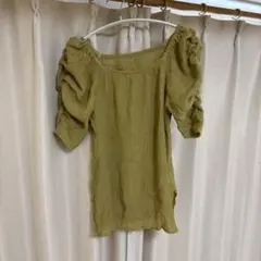 LOWRYS FARMオリーブグリーン パフスリーブ シャツ