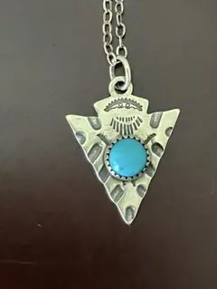 Item thumbnail for item 1127ee85-0f9b-4e17-8eed-1dd04d4e1833