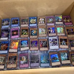 遊戯王デュエルモンスターズ9000枚以上　まとめ売り【引退品】
