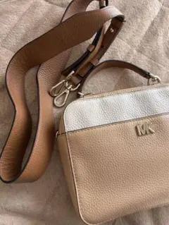 MICHAEL KORSミニバッグ ベージュ/ホワイト