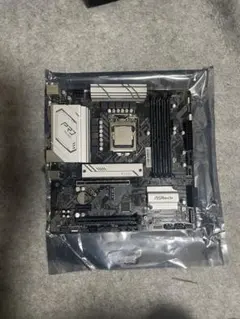 Intel Core i3-10105F（未開封品） インテル 箱難あり品 Intel Core i3-10105F BOX BX8070110105F