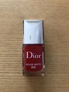 Dior ディオール ヴェルニ ルージュ マット999