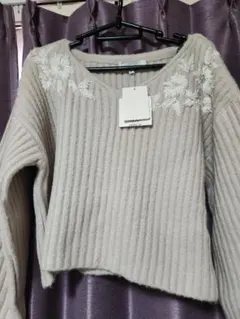 新品、タグ付きマーキュリーデュオニット、ベージュ