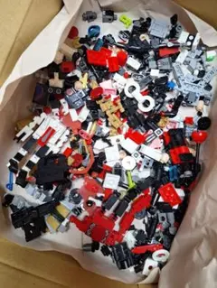 L*y様 LEGOパーツとセット多数